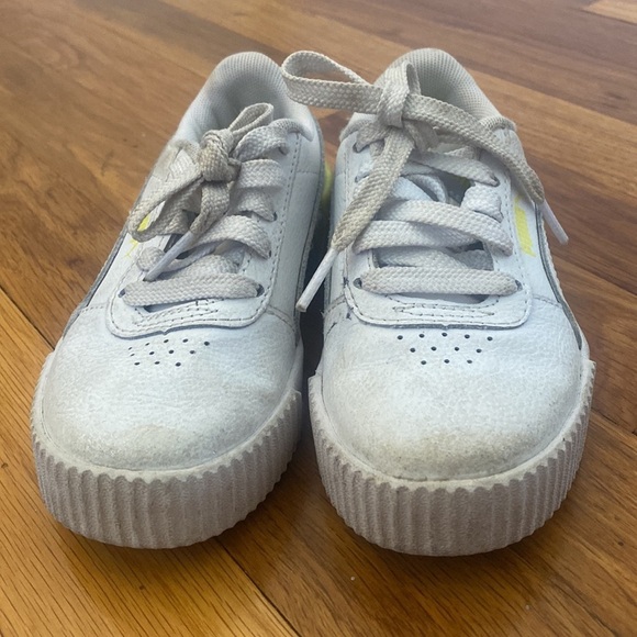 Puma Children’s White Sneakers Size 10 - Picture 5 of 8